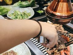 -臻牛烤肉
