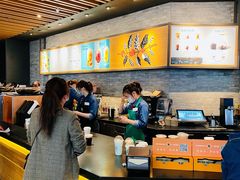 -星巴克臻选(周浦万达店)