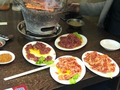 -韩风烤牛肉冷面店