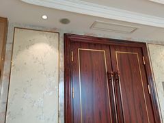 -沪华海鲜大酒楼(南汇店)