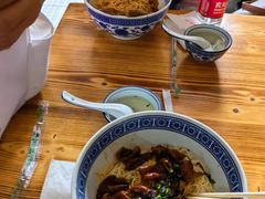 -沪西老弄堂面馆(定西路店)