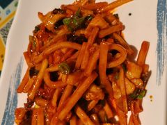 -南京金牛湖巨碗鱼头