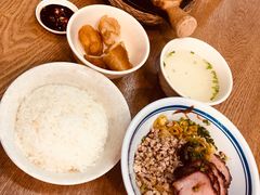-BOIBOI马来茶餐室(江宁路店)