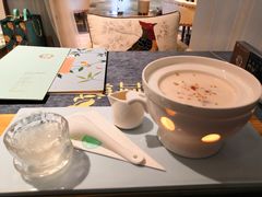 -燕庭·纯燕窝·甜品下午茶(南京西路店)