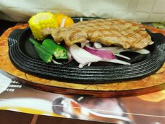 -尊品牛排(中大国际店)