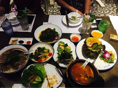 -美奈小馆·越南料理(中航城君尚购物中心店)