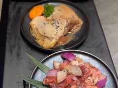 -山野的朋友露营炭火烤肉