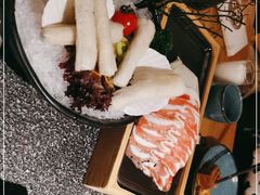 -湊湊火锅·茶憩(郑州绿地新都会店)