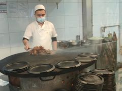 -烤肉宛饭庄(南礼士路店)