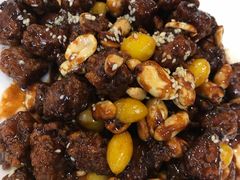 -六和聚传统烤鸭.天津菜(和平店)