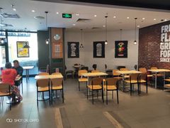 大堂-汉堡王(百花谷店)