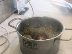-德天肥牛海鲜火锅(龙吟坊店)