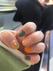 -莉娜美睫·穿戴甲