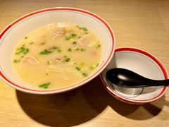 猪软骨浓汤鲜虾蟹子抄手-八二小区抄手(龙湖上城天街店)