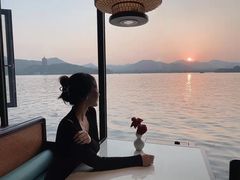 -柳莺湖上·湖景餐厅·江南菜(西湖店)