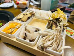 -菌乡缘·野生菌蒸汽鱼火锅(江边夜市店)
