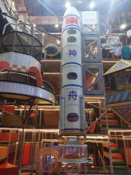 -嗨翻Hi-Fun竞技主题乐园·蹦床团建生日聚会(五棵松华熙店)
