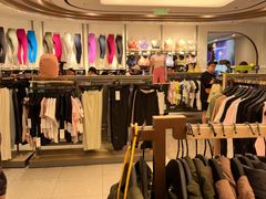 -lululemon(万象城店)