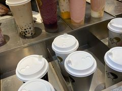 -喜茶(北京华贸购物中心店)