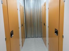 -安东易迷你仓自助寄存仓库(淞虹路店)