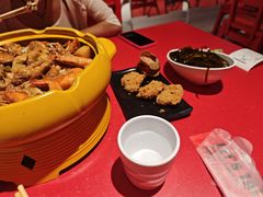 -多嘴肉蟹煲(万达店)