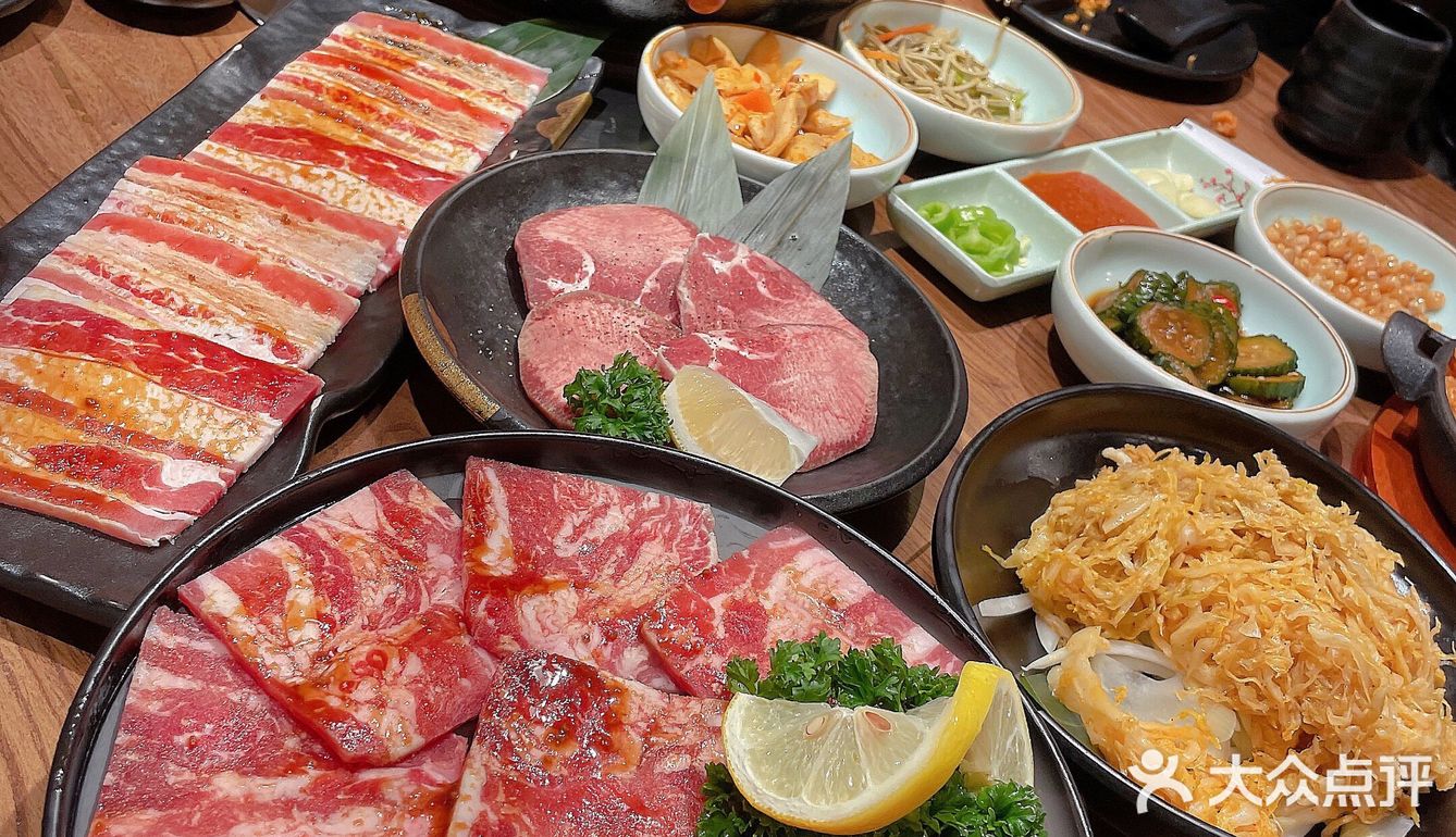 冬天脚步越来越近，来顿韩式烤肉补充能量