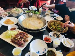 -老来福·非遗酸汤兔(凯旋路店)