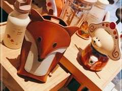 -星巴克臻选(济南恒隆店)