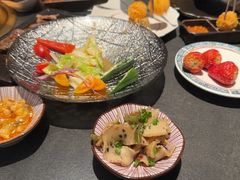 -铭牛烧肉·和牛海鲜自助(高新月牙湖店)