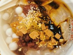 玫瑰汤圆冰粉-蓉李记成都名小吃(武汉菱角湖万达店)