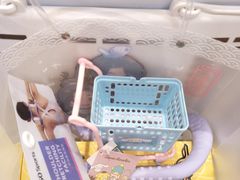 -名创优品(北京新中关购物中心地铁层店)
