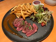 美国安格斯顶级牛腹肉（9oz）-地中海休闲餐厅