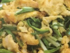 蒜苗炒笨鸡蛋-老昌春饼(新天地店)