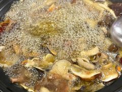 -菌之家·专业纯野生菌火锅·特色炒菌
