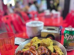 -BHC炸鸡(明洞总店)