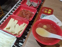 -季季红火锅(丰城洪客隆店)