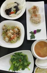 -爱陪伴尊享月子中心(国际店)