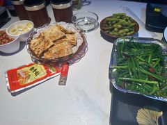 -钳小柒·小龙虾蓝龙王烧烤夜宵(长寿路店)