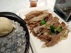 -伊和园清真餐饮