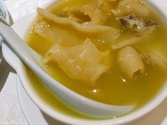 花胶鸡煲汤-维园悦谱·海派家常菜(乌鲁木齐南路店)