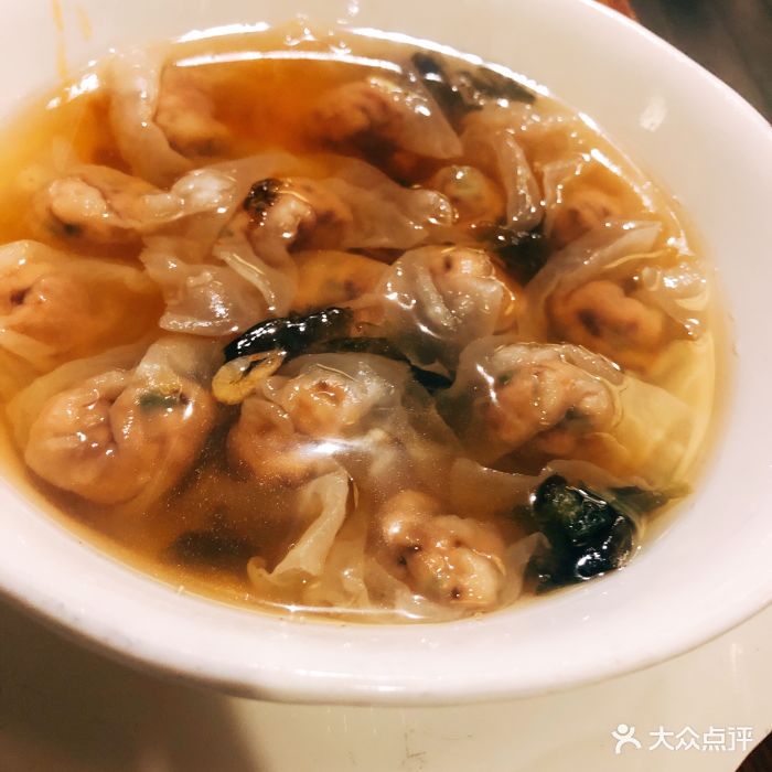 食八档·小网海鲜(香港广场店)鱼皮馄饨图片