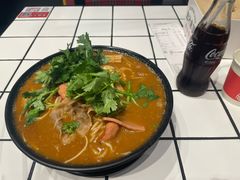 -肥汁米蘭香港米线(长宁来福士店)