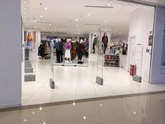 -优衣库(红谷滩万达店)