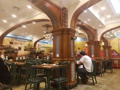 大堂-清真·玛丽亚新疆菜主题餐厅(浙江中路店)