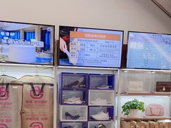 -爱革·洗衣改衣·洗鞋修鞋·洗包修包·奢侈品护理(缤谷广场店)