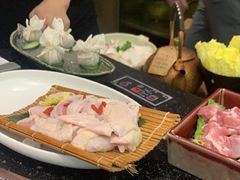 -得意咚瓜·顺德鱼生·冬瓜火锅(深圳首店)