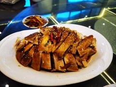-瑞丰园庭院餐厅·白族传统家常菜