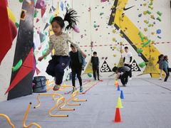 -问山MountQuest攀岩馆