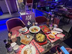 -108·公社·创意餐厅·LIVE HOUSE(李公堤店)