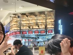 -蝴蝶里·粤菜·点心(龙湖杭州金沙天街店)